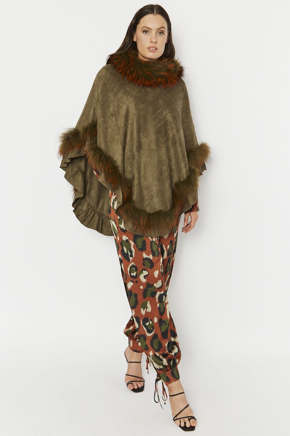 fox-fur-and-faux-suede-poncho-p679-39304_image